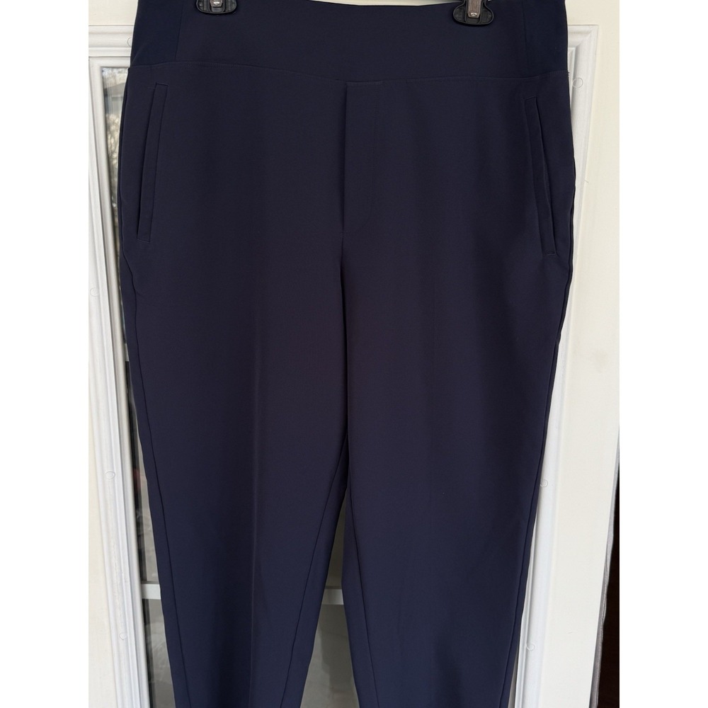 Athleta Endless High Rise Pant Active performance travel work interview outft xl